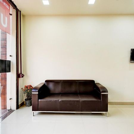 Super Collection O Sector 104 Noida Hotel Ngoại thất bức ảnh