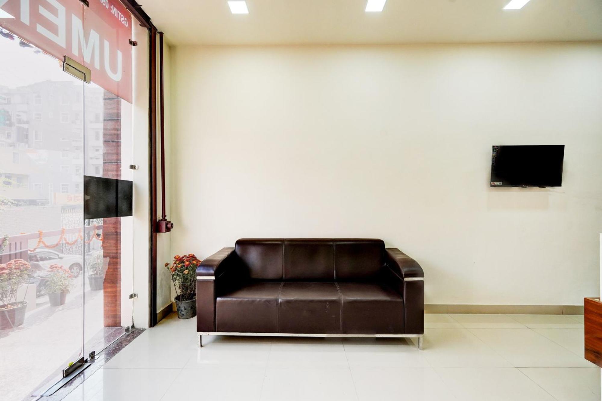Super Collection O Sector 104 Noida Hotel Ngoại thất bức ảnh