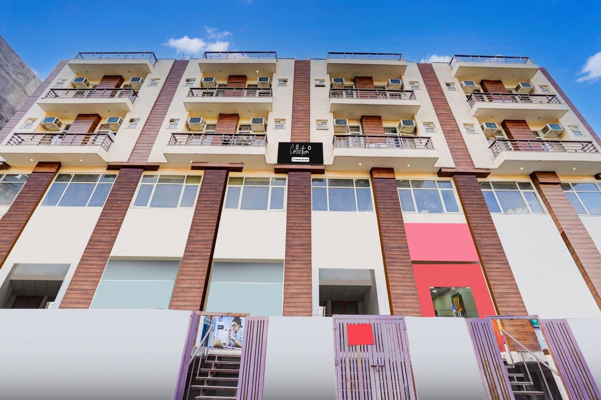 Super Collection O Sector 104 Noida Hotel Ngoại thất bức ảnh